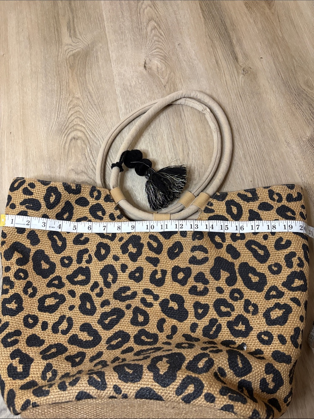 America & Beyond Leopard Jute Tote Bag With Tassel beach vacation travel cruise - Picture 11 of 13